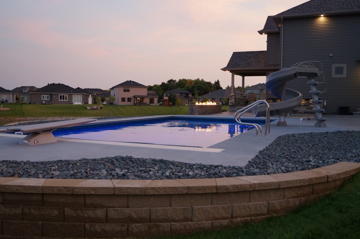 Spa Service Fargo, Hot Tub Service Fargo, Paradise Pools Paradise Pools